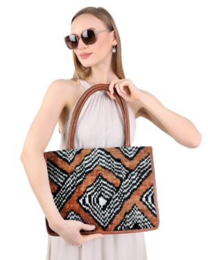 Odette Tan Geometric Women Medium Tote Bag