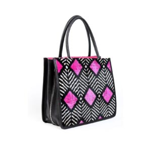 Michelle Black Pink Diamond Pattern Women Large Tote Bag